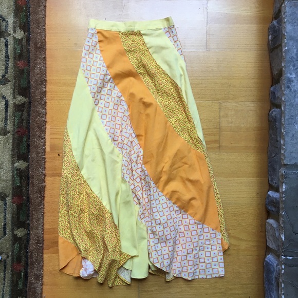 Vintage Dresses & Skirts - Vintage sunshine skirt